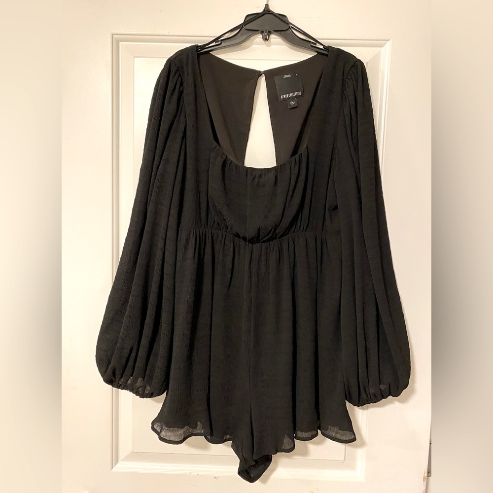 C/MEO COLLECTIVE LONG PUFF BALLOON SLEEVE ROMPER SIZE LARGE